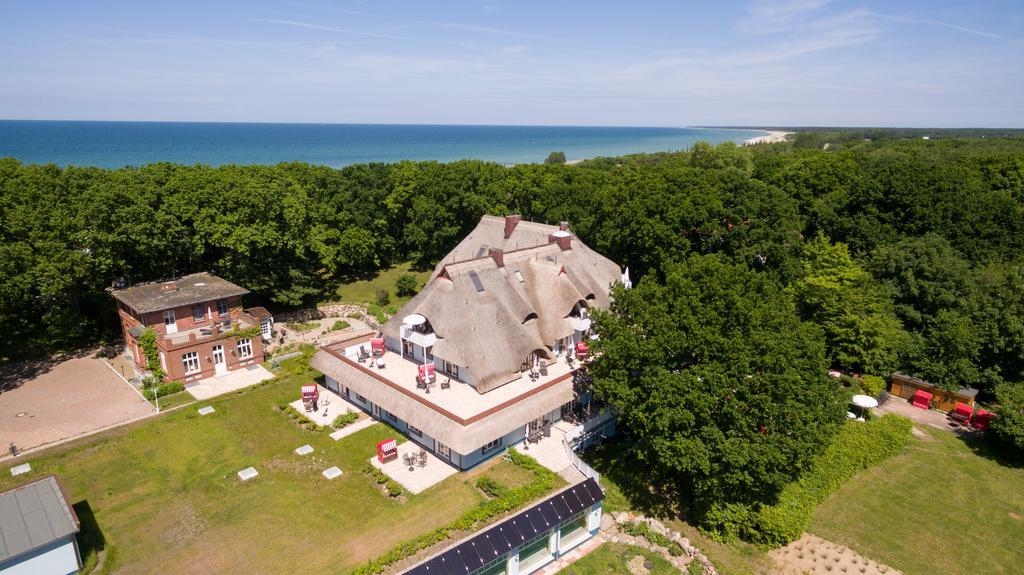 Romantik Hotel Fischerwiege Ahrenshoop Exterior photo